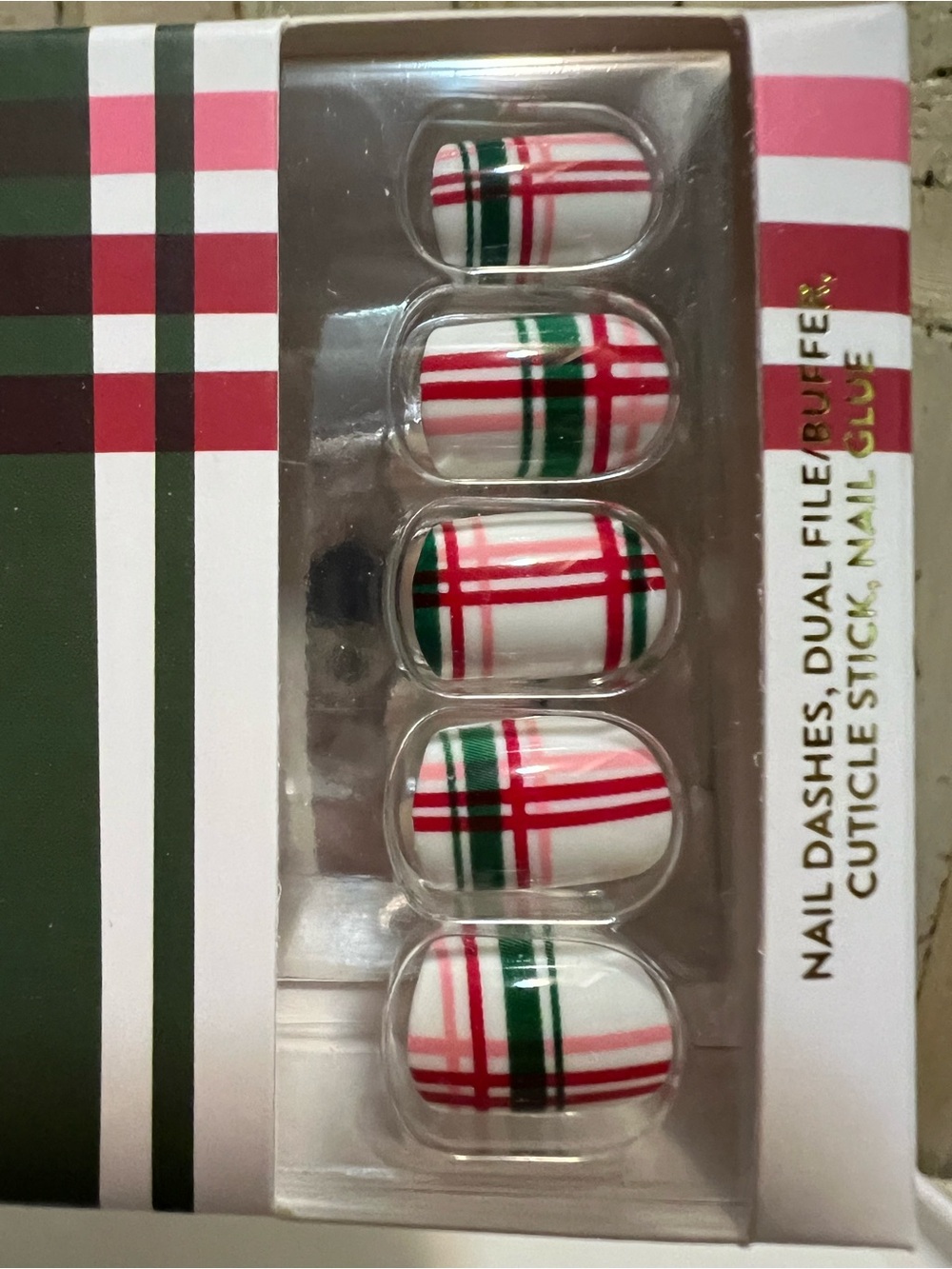 New Red Aspen, Retro Ria, White Press-On Nails with Red and Green Plaid Accent